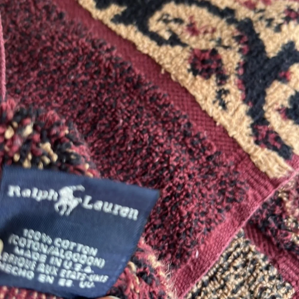 Vintage 2 piece Ralph Lauren Towels/ Firm price